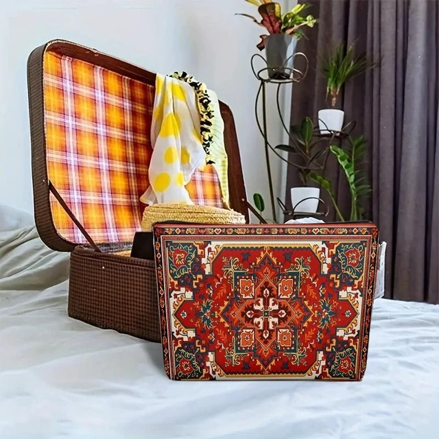 Alt view image 6 of 7 - Traditional Persian Carpet Pattern, Lightweight Zipper Design Toiletry Bag, Suitable for Travel and Daily Use