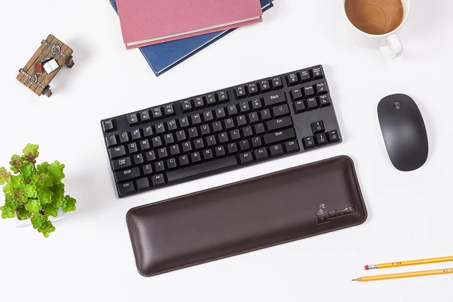 Alt view image 7 of 7 - Bailey by Castle Leather Keyboard Wrist Rest (Woodland, Tenkeyless)