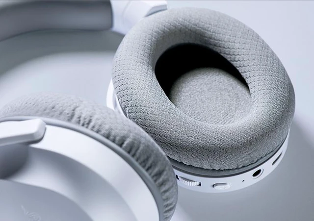 Alt view image 4 of 7 - Barracuda X Wireless Gaming & Mobile Headset (PC, PlayStation, Switch 2, Android, iOS): 2.4GHz Wireless + Bluetooth