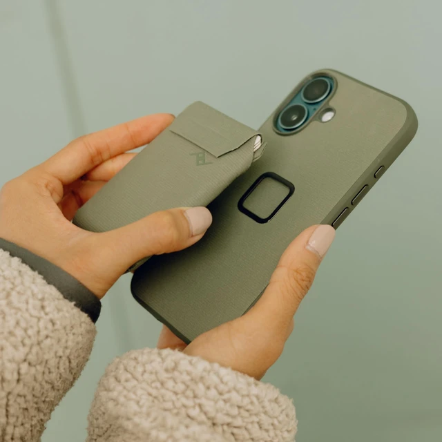 Alt view image 6 of 6 - Mobile Wallet Slim - Sage