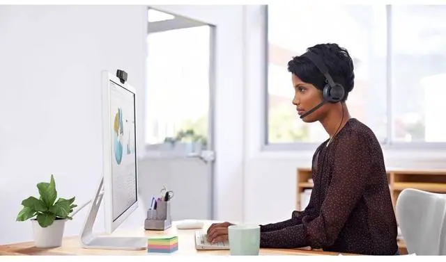 Alt view image 7 of 20 - Logitech Zone 750 Wired On-Ear Headset USB-C Black 981001103