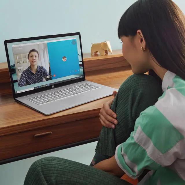 Alt view image 8 of 14 - HP 17-cn0000 17-cn0045nr 17.3" Notebook - HD+ - 1600 x 900 - Intel Celeron N4120 Quad-core (4 Core) - 4 GB Total RAM - 256 GB SSD - Pale Rose Gold, Natural Silver - Intel Chip - Windows 11 Home i