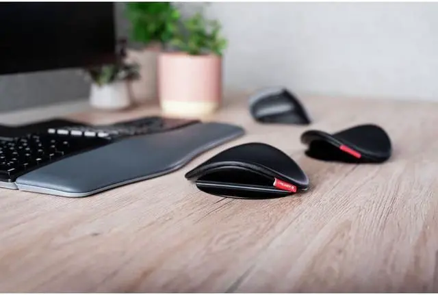 Alt view image 3 of 9 - CHERRY Slidepad Ergo Armrest Black JA06502