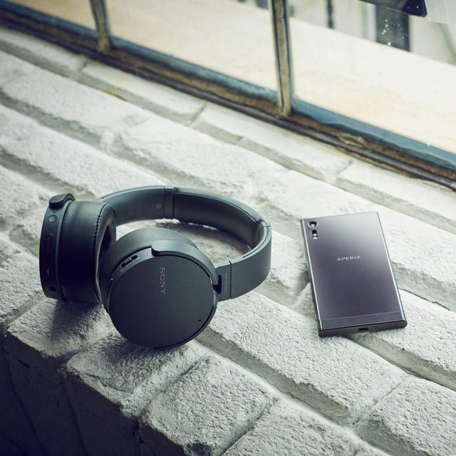  Sony XB950N1 Extra Bass Wireless Noise Canceling Headphones,  Black : Electronics
