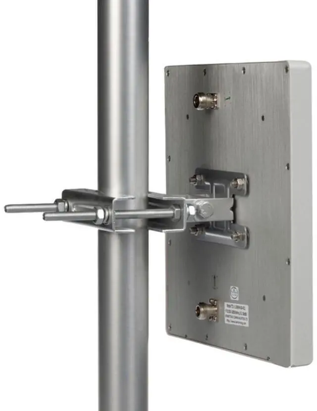 Main image of Aerohive 5Ghz 18-dBi Outdoor Directional Antenna With N-connectors For AP1130 - Range - SHF - 5 GHz - 18 dBi - Outdoor, Wireless Access PointDirectional - N-connector Connector