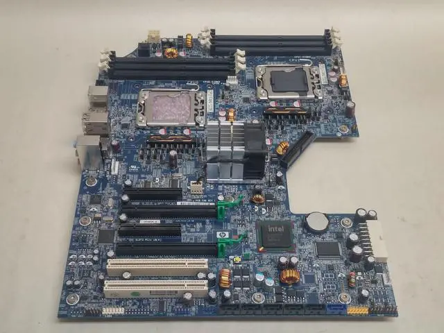 Alt view image 2 of 7 - Hp 460840-003 Workstation Z600
