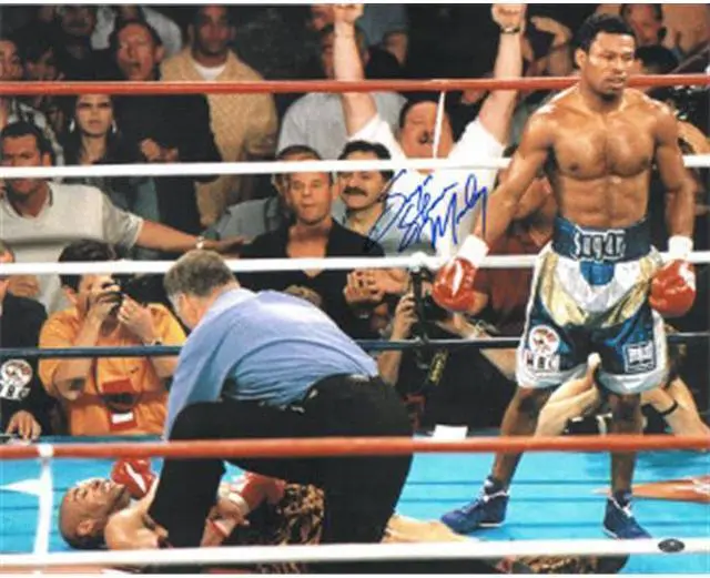 Alt view image 2 of 2 - Athlon CTBL-014746 Sugar Shane Mosley Signed Boxing Photo Knockout - 16 x 20