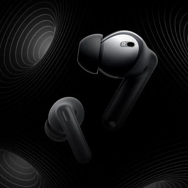 Alt view image 4 of 7 - realme Buds T300 Truly Wireless in-Ear Earbuds with 30dB ANC, 360° Spatial Audio Effect, 12.4mm Dynamic Bass Boost Driver with Dolby Atmos Support, Upto 40Hrs Battery and Fast Charging - (White)