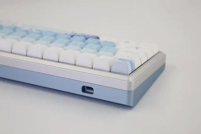 Alt view image 7 of 7 - Varmilo Sword68 Ariel Aluminum 65% Hotswap Wireless RGB Mechanical Keyboard (Varmilo MX Daisy L)