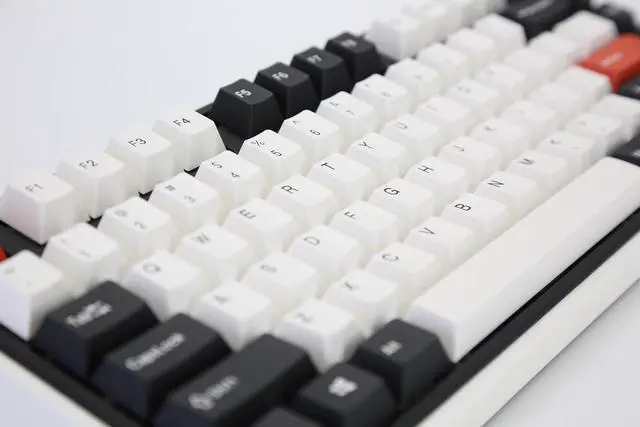 Alt view image 2 of 7 - Varmilo Minilo VXH81 Retro TKL Hotswap White LED Double Shot ABS Mechanical Keyboard (Cherry MX Black Clear-Top)