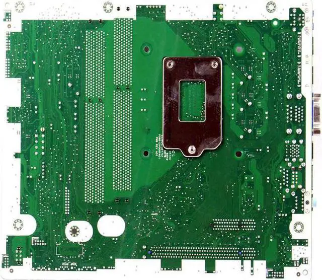 Alt view image 4 of 14 - Dell Xcr8d Optiplex 9020 System Board