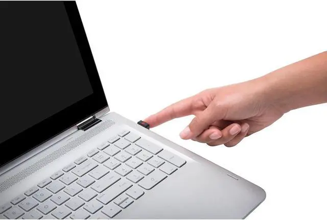 Alt view image 17 of 20 - Kensington K67977WW VeriMark Fingerprint Key for Windows 10 Hello and FIDO U2F Certified, Black