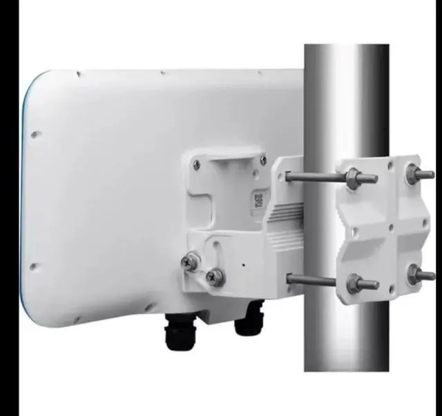 Alt view image 5 of 6 - Ubiquiti UNIFI WIFI IP67 BASESTATION 1500 CLIENT 10GBPS SEE NOTE