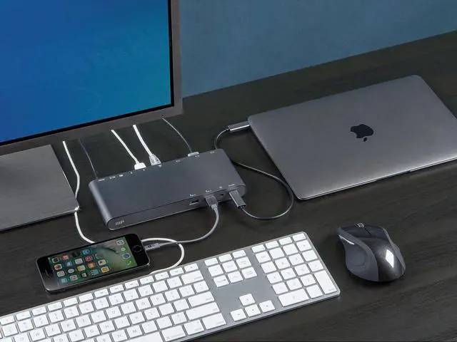 Alt view image 6 of 13 - Monoprice USB-C to USB 3.0 USB-C Port USB-C Power Delivery Port |100W, 10Gbps, 2-Port, with Folding USB Type-C Connector - Mobile Series