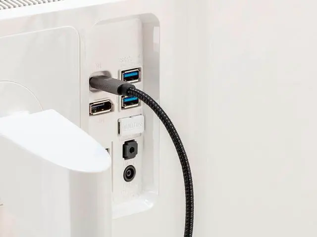 Alt view image 8 of 8 - Monoprice Bidirectional USB Type-C to DisplayPort Cable - 6 Feet - Black | 4K@60Hz, Easy Plug and Play, Nylon-Braided Jacket