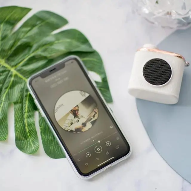 Alt view image 4 of 6 - Kp98 Multi-Language Speaker Translator Multifunctional Mini Translation Small Audio Translator