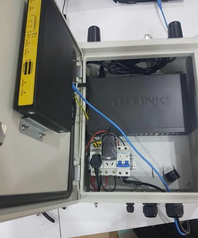 Alt view image 6 of 7 - CompuPort Waterproof 2x3dB gain 5G/LTE Multi-Band MIMO Panorama M2M Antenna Wall Mounting- Frequency Range: 2x600-960/1710-6000MHz -Multi-Band Coverage: Dual 5G LTE, 802.11ac Wi-Fi and GSM