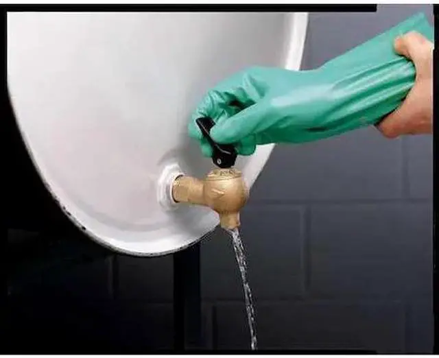 Main image of ZORO SELECT 08540 Faucet,1/2-20 UNF,Self-Closing,Brass