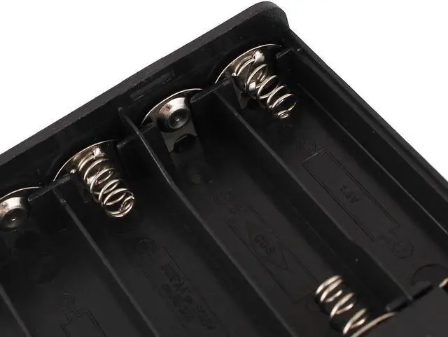 Alt view image 2 of 4 - 9V Output 6 x AA Battery Holder 2.1mm DC Connector Enclosed Box Switch Wire Lead 3pcs