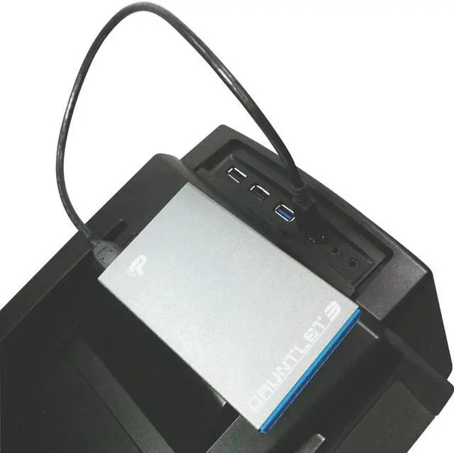 Alt view image 4 of 5 - Patriot PCGT325S Gauntlet 3 SATA III USB 3.0 Enclosure Drive