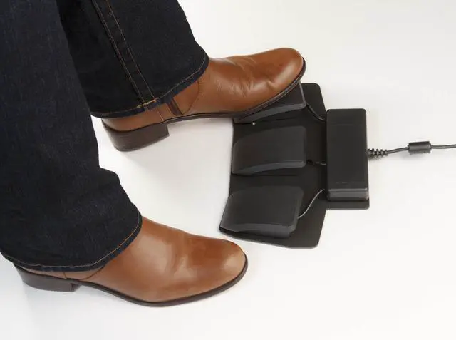Alt view image 2 of 4 - Kinesis JSB Triple Pedal Three Foot Pedals Mounted on Base FS32A-JSB