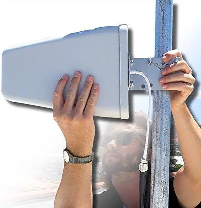 Alt view image 2 of 7 - Wilson Electronics Wideband Directional Antenna 700-2700 MHz, 50 Ohm (314411)