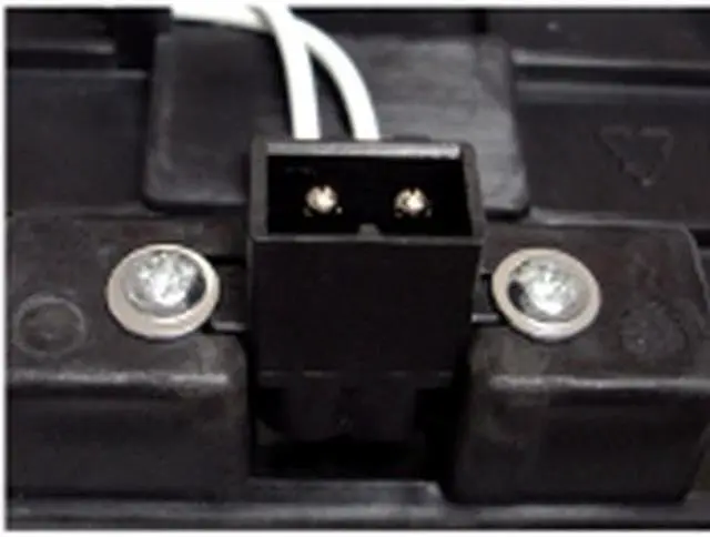 Alt view image 2 of 3 - SmartBoard UX60  Genuine Compatible Replacement Projector Lamp . Includes New P-VIP 230W Bulb and Housing