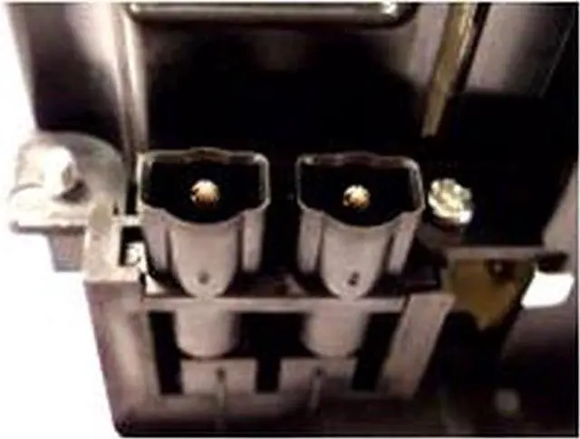 Alt view image 3 of 4 - NEC VT640  OEM Replacement Projector Lamp . Includes New NSH 200W Bulb and Housing