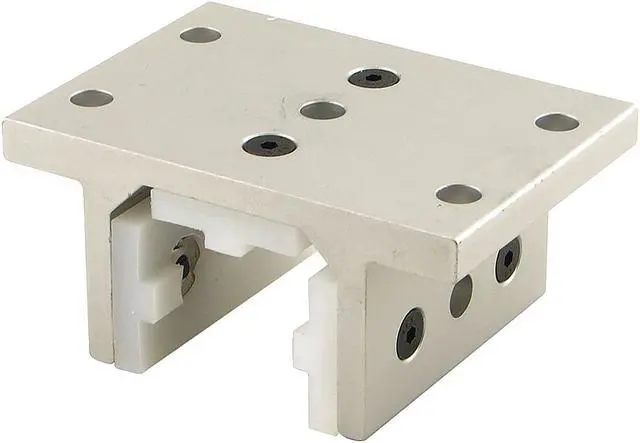 Main image of 80/20 6535 Linear Bearing,4.000 In W,2.812 In L