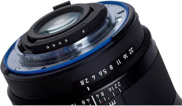 Alt view image 4 of 4 - Zeiss Milvus 21mm f/2.8 ZF.2 Lens for Nikon F - 2096-548 + Deluxe Lens Cleaning Kit