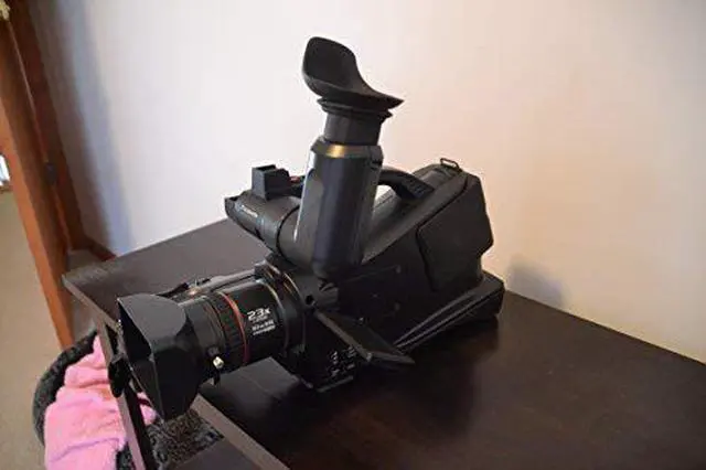 Alt view image 3 of 4 - Panasonic AG-AC7 Shoulder Mount AVCHD Camcorder, 1920 x 1080 Resolution, 23x Intelligent / 16.8x Optical Zoom, 2.7 inch