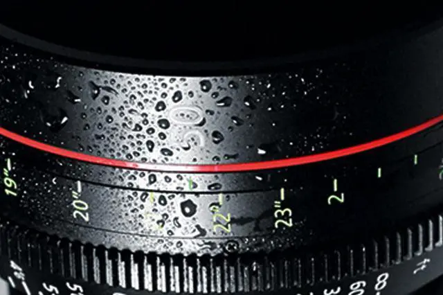 Alt view image 4 of 4 - CN-E 135mm T2.2 L F Cinema Prime Lens (EF Mount)