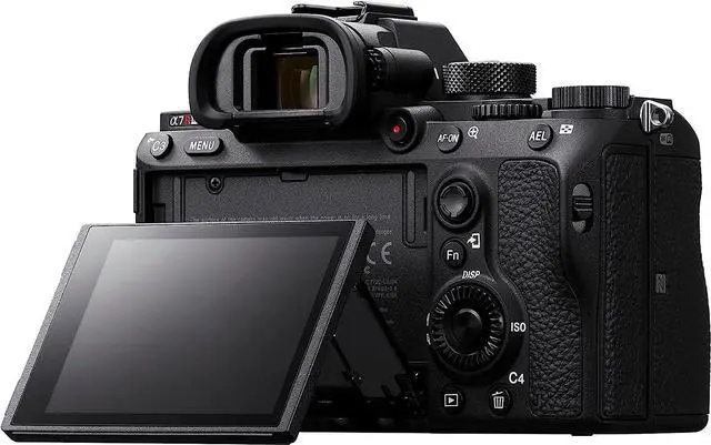 Alt view image 4 of 20 - Sony Alpha a7R III Mirrorless Digital Camera (Updated Version) #ILCE7RM3A/B