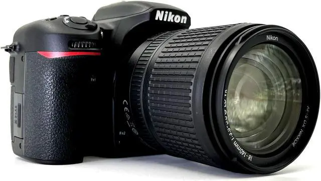 Alt view image 2 of 4 - Nikon D5600 DSLR Camera with 18-140mm Lens (International Model)