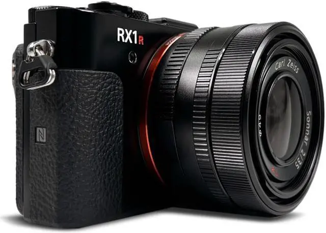 Alt view image 3 of 4 - Sony Cyber-shot DSC-RX1 RII Digital Still Camera
