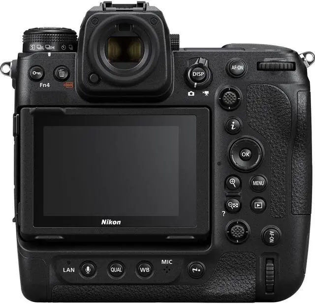 Alt view image 3 of 4 - Nikon Z9 Mirrorless Camera (1669) with 24-70mm Lens + 32GB XQD Card (INTL)