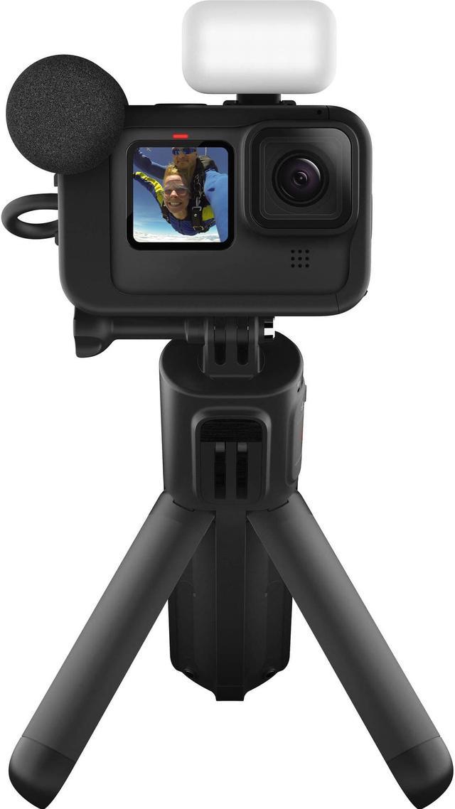 GoPro HERO10 - Caméra d'action étanche + carte 64 Go et kit d'accessoires  50 pièces 