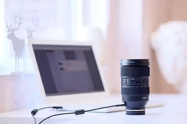 Alt view image 3 of 20 - Tamron 35-150mm F/2-2.8 Di III VXD for Sony E-Mount Full Frame/APS-C