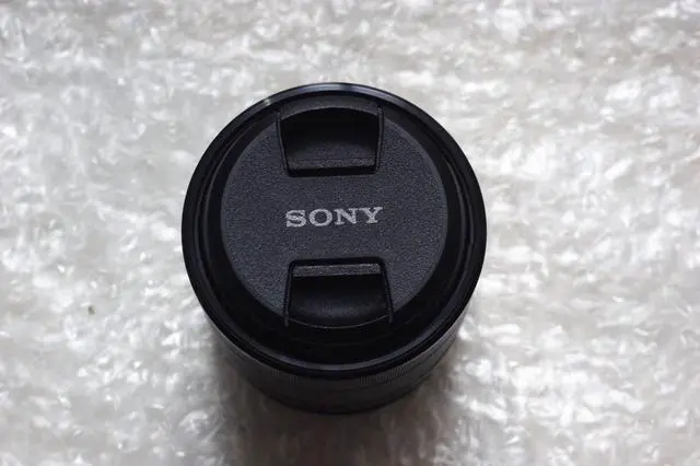 Alt view image 3 of 4 - Sony Alpha SEL1855 E-mount 18-55mm F3.5-5.6 OSS Lens (Black) (Certified Refurbished)
