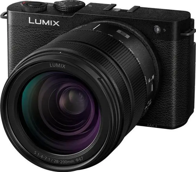 Alt view image 2 of 4 - Panasonic LUMIX S9 Mirrorless Full Frame Camera with 28-200mm L Mount Lens - Black