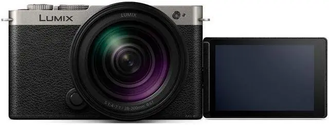 Alt view image 4 of 4 - Panasonic LUMIX S9 Mirrorless Full Frame Camera + 28-200mm L Mount Lens Silver