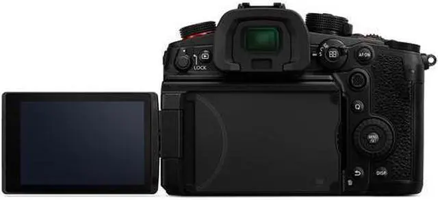 Alt view image 3 of 4 - Panasonic Lumix GH7 Mirrorless Micro Four Thirds Camera with 12-60mm f/2.8-4 Lens Bundle