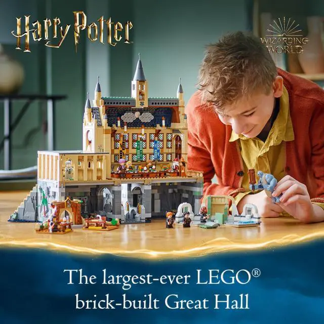 Alt view image 3 of 4 - LEGO Harry Potter Hogwarts Castle: The Great Hall, Castle Toy Playset with 11 Minifigures, Harry Potter Collectible, Magical Gift for Boys, Girls or Any Fan, Harry Potter Toy for 10 Year Olds, 76435