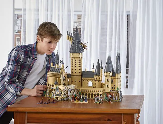 Alt view image 5 of 6 - LEGO Harry Potter Hogwarts Castle 71043 Castle Model Building Kit With Harry Potter Figures Gryffindor, Hufflepuff, and more (6,020 Pieces)