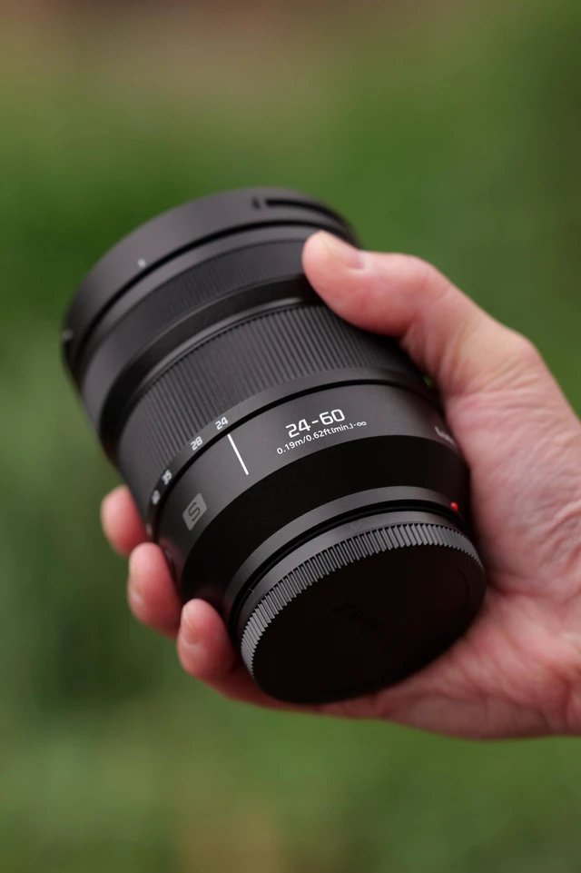 Alt view image 10 of 13 - Panasonic LUMIX S 24-60mm f/2.8 Lens for L Mount