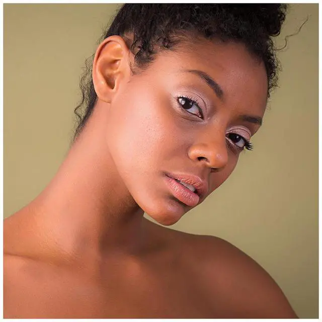 Alt view image 4 of 7 - Savage Widetone Seamless Background Paper, 26" wide x 36', Olive Green, #34
