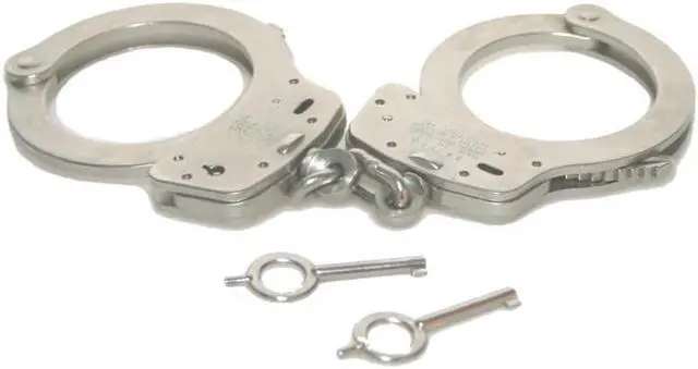 Alt view image 7 of 7 - SMITH & WESSON 350103 S&W 100 HANDCUFFS NICKEL