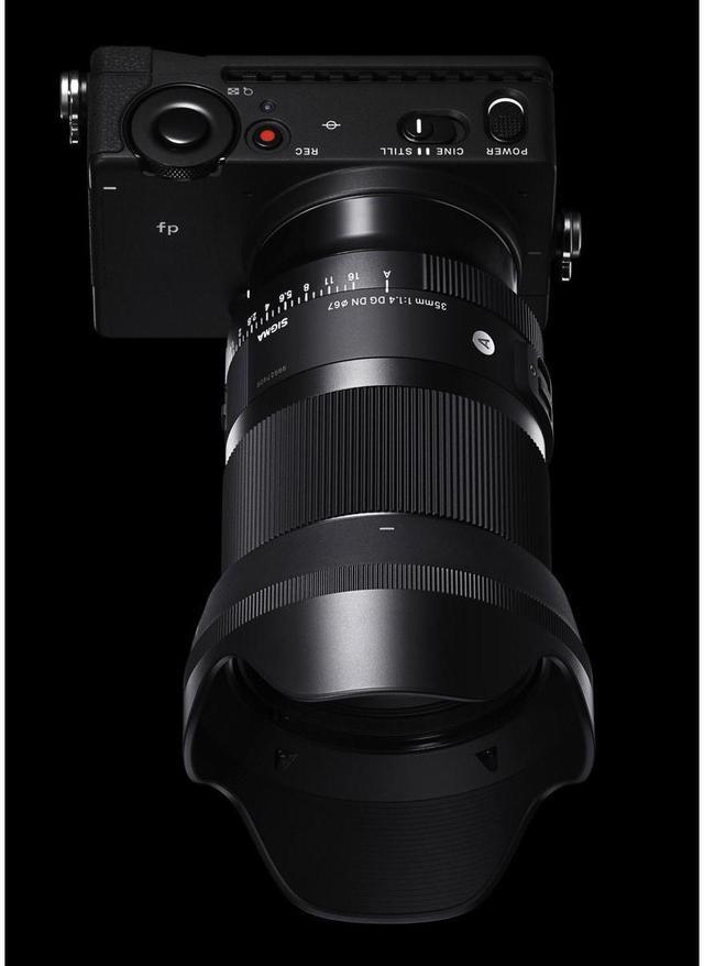 Alt view image 14 of 18 - Sigma 35mm F1.4 DG DN for Sony E Mount