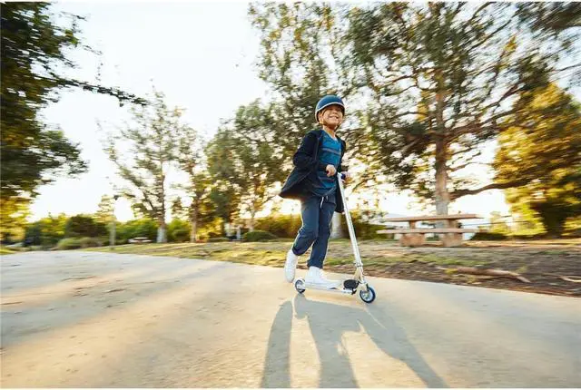 Alt view image 6 of 6 - Razor A Kick Scooter (Pink)