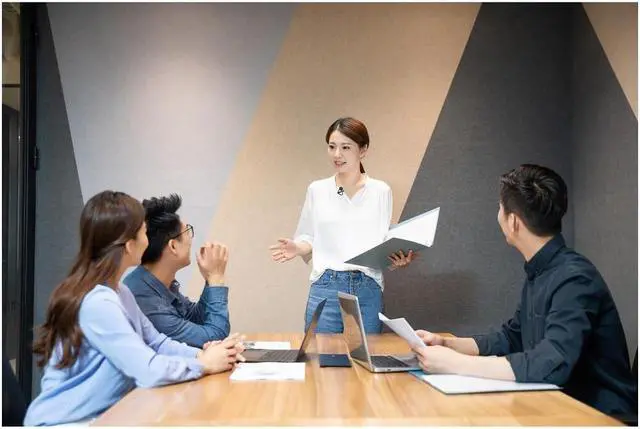 Alt view image 7 of 7 - Godox LMS-60G Omnidirectional Lavalier Microphone with Adjustable Gain